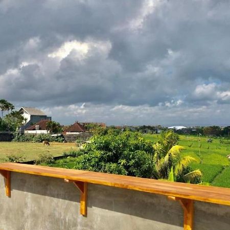 Kak Poleng Guesthouse Canggu  Exterior photo