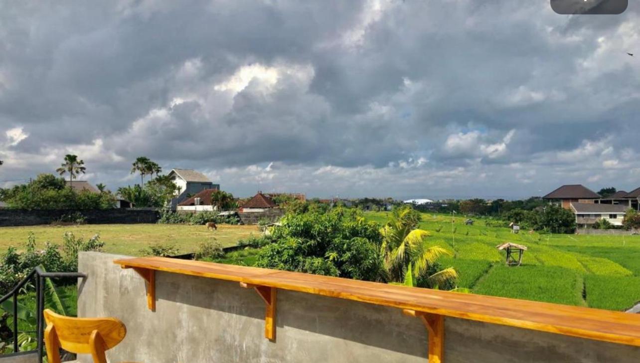 Kak Poleng Guesthouse Canggu  Exterior photo